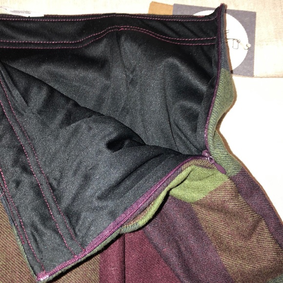 Woolrich Richville 2 Wine Wool Plaid Skirt 8 NWT - Picture 6 of 8